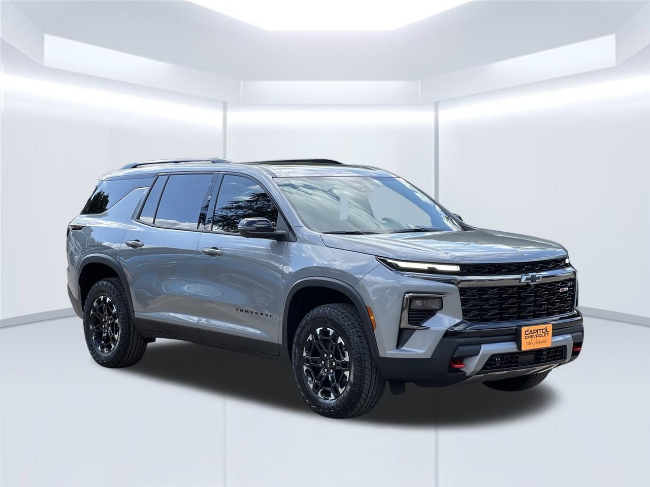 2027 Chevrolet Traverse Z71 SUV, photo 8