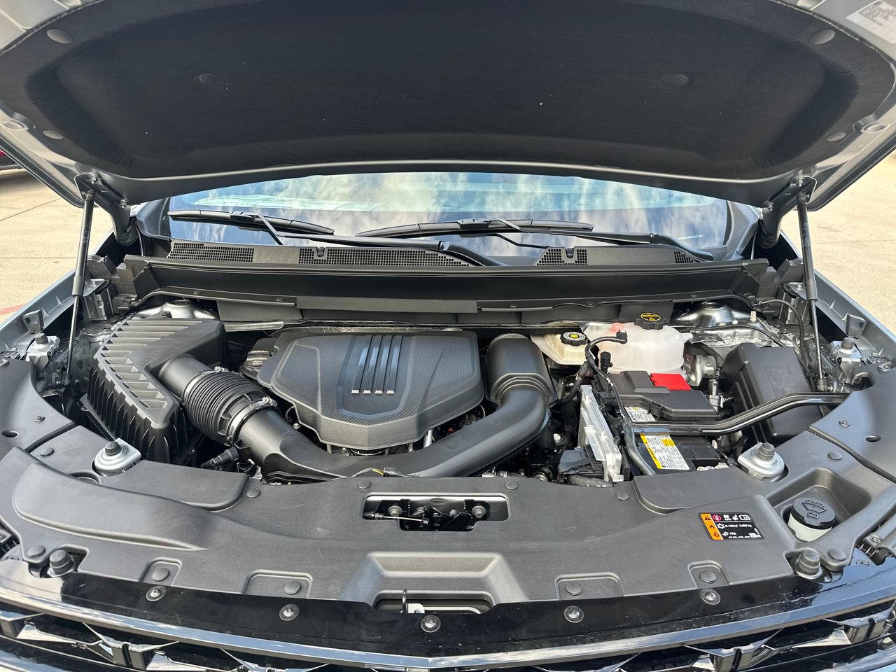 2027 Chevrolet Traverse Z71 SUV, photo 22