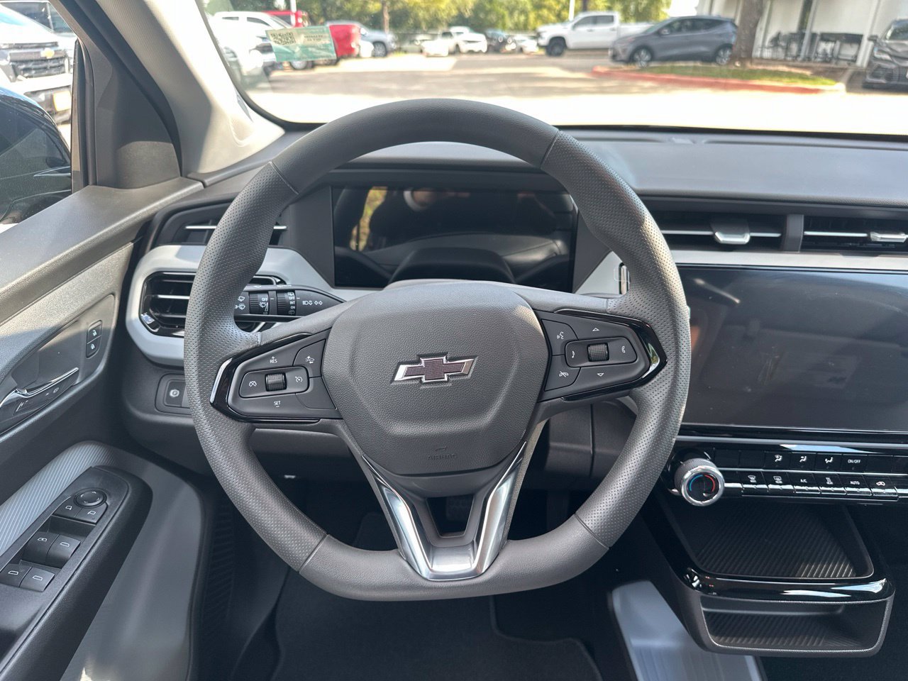 2027 Chevrolet Bolt LT SUV, photo 15