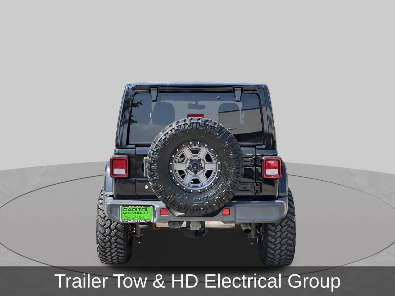 Used 2018 Black Jeep Sahara 4x4 image 4