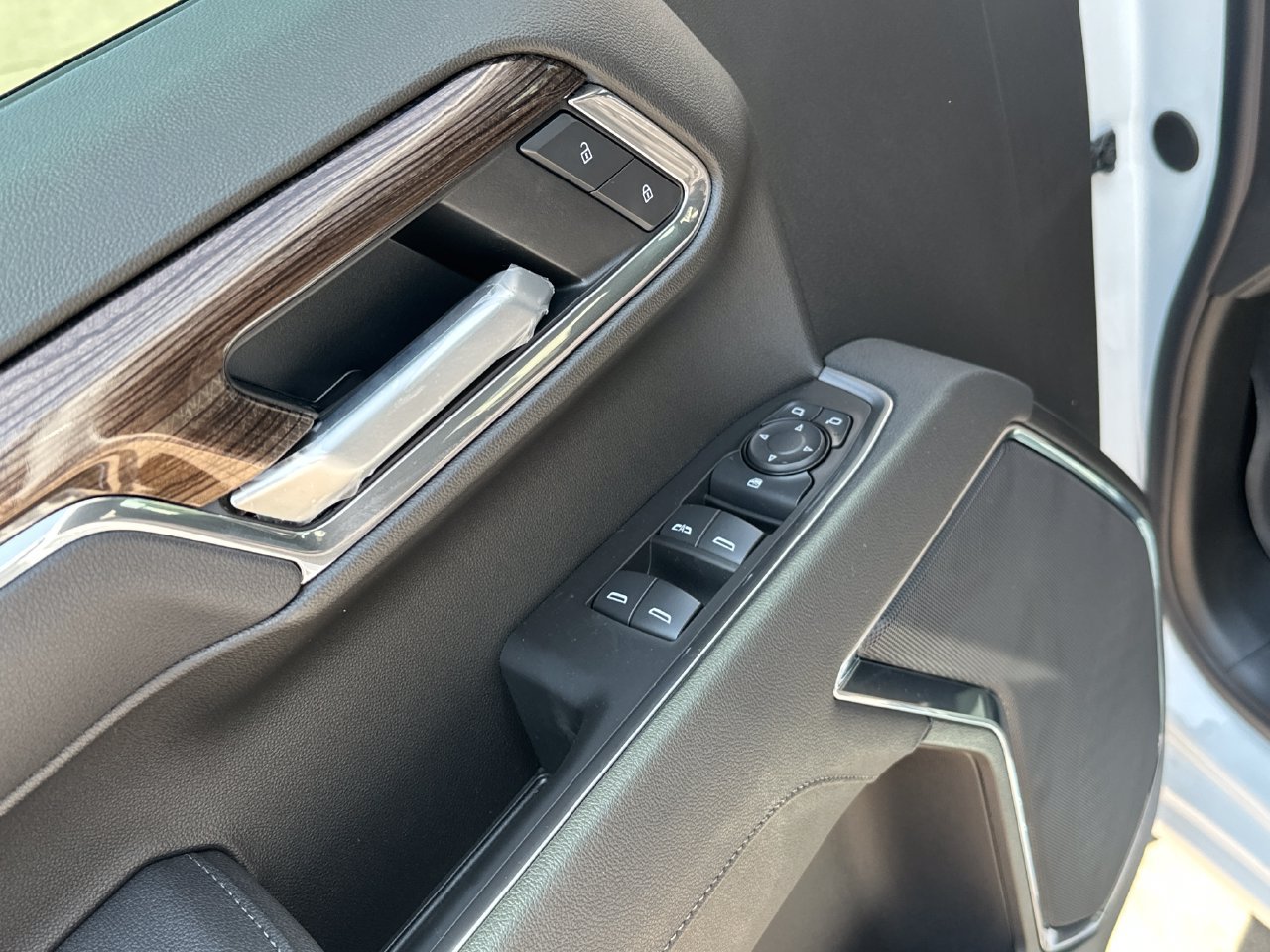 2026 Chevrolet Silverado 1500 LT - Photo 19