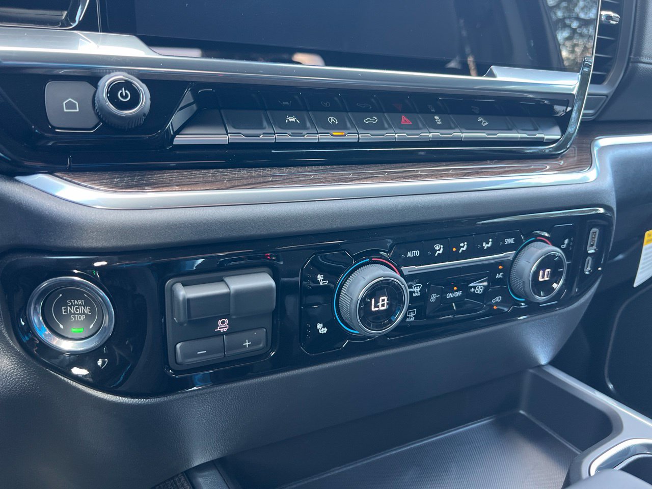 2026 Chevrolet Silverado 1500 LT Trail Boss Truck, photo 20
