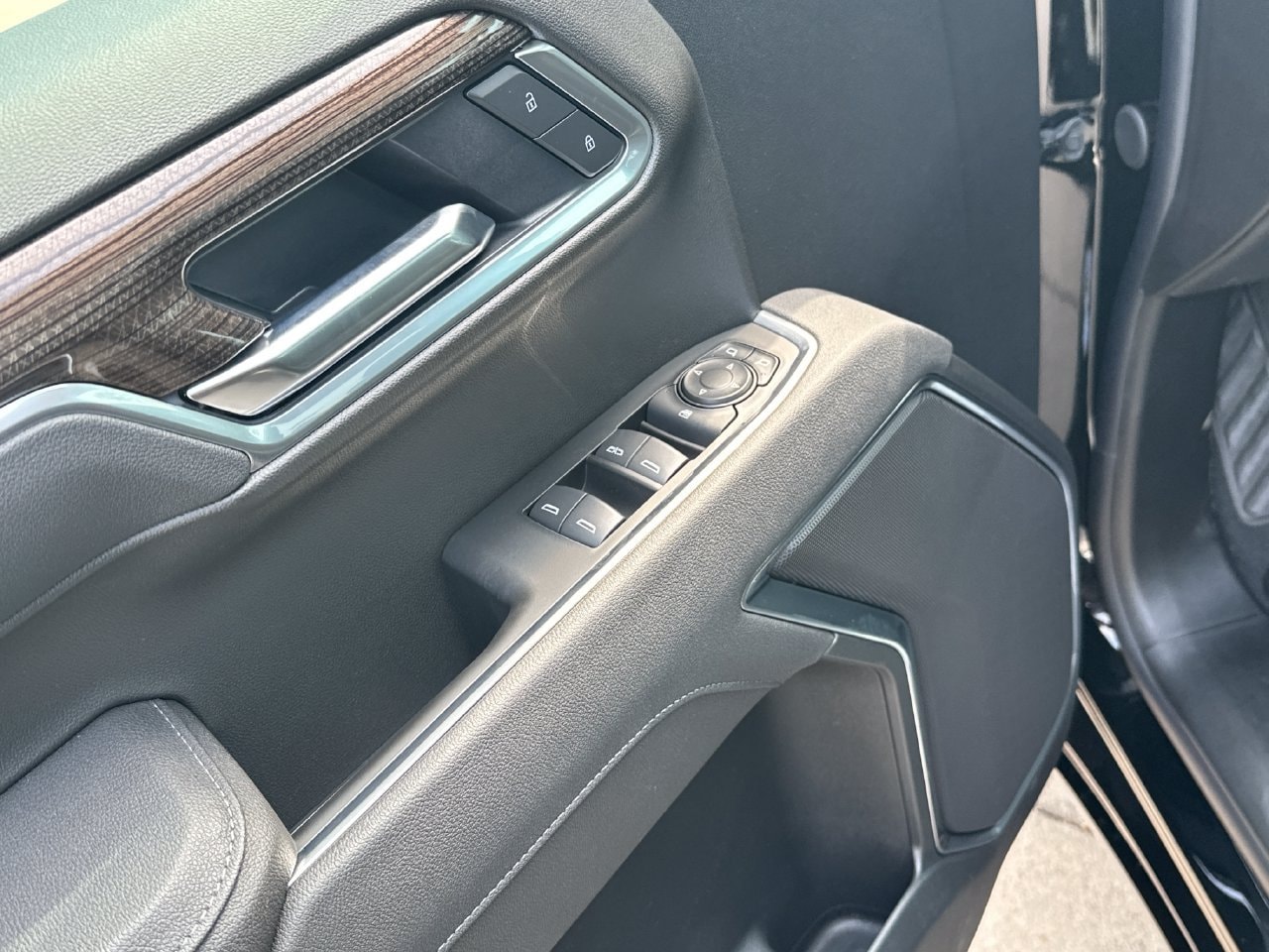 2026 Chevrolet Silverado 1500 LT - Photo 19