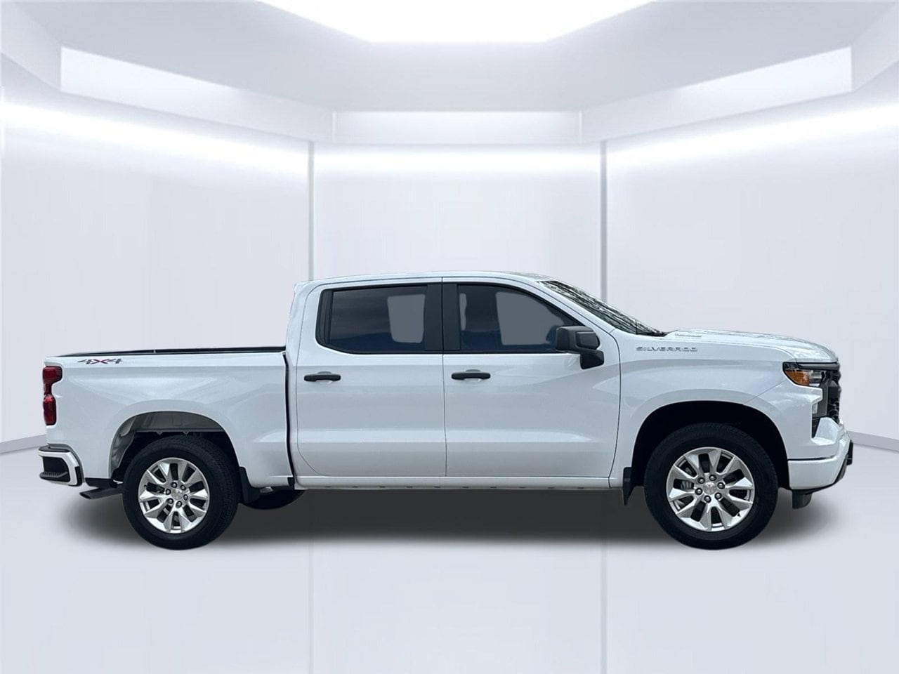 2026 Chevrolet Silverado 1500 Custom - Photo 7