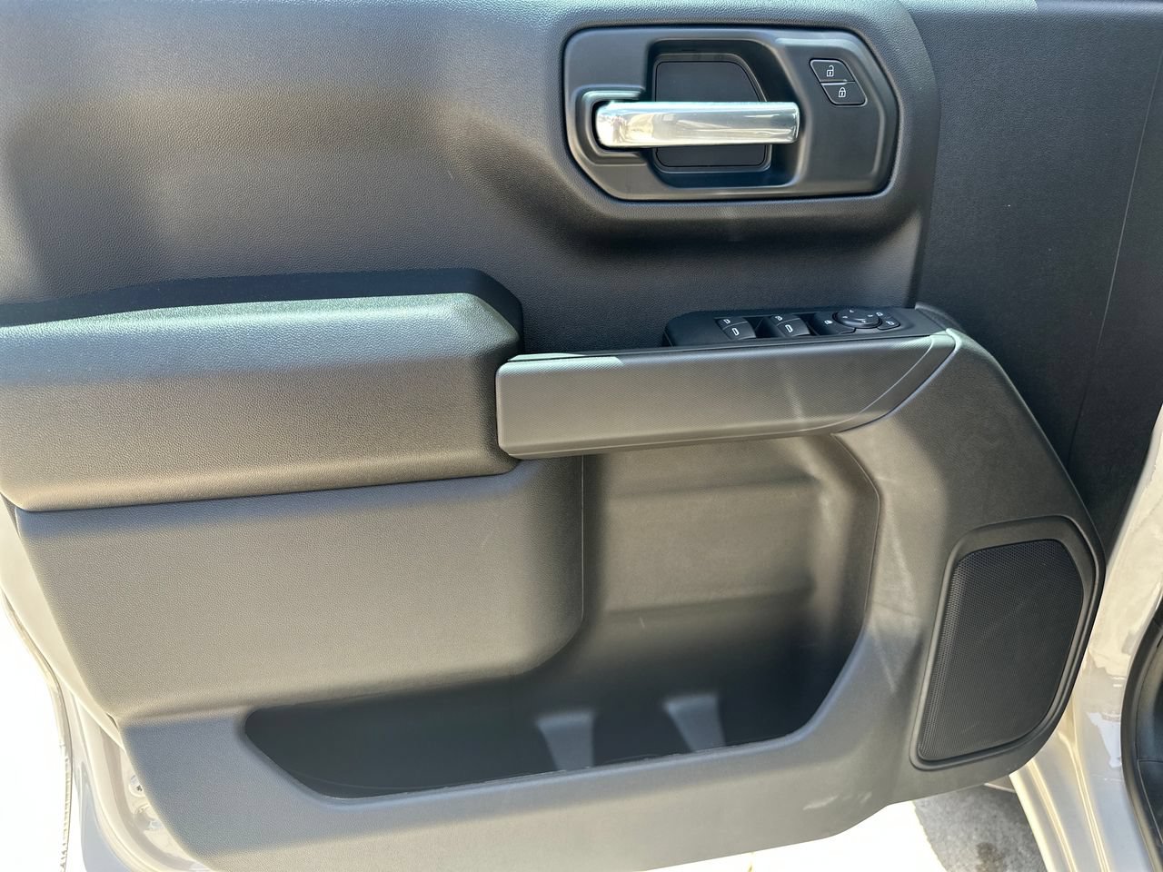 2026 Chevrolet Silverado 1500 Custom Trail Boss, photo 10