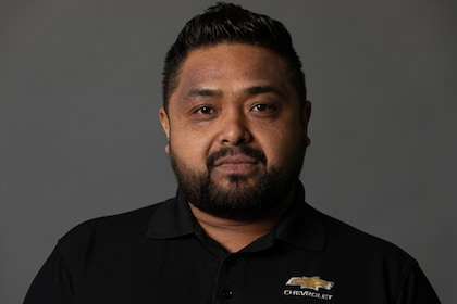 Staff member Josce Reyna from ID_5fec8763c761
