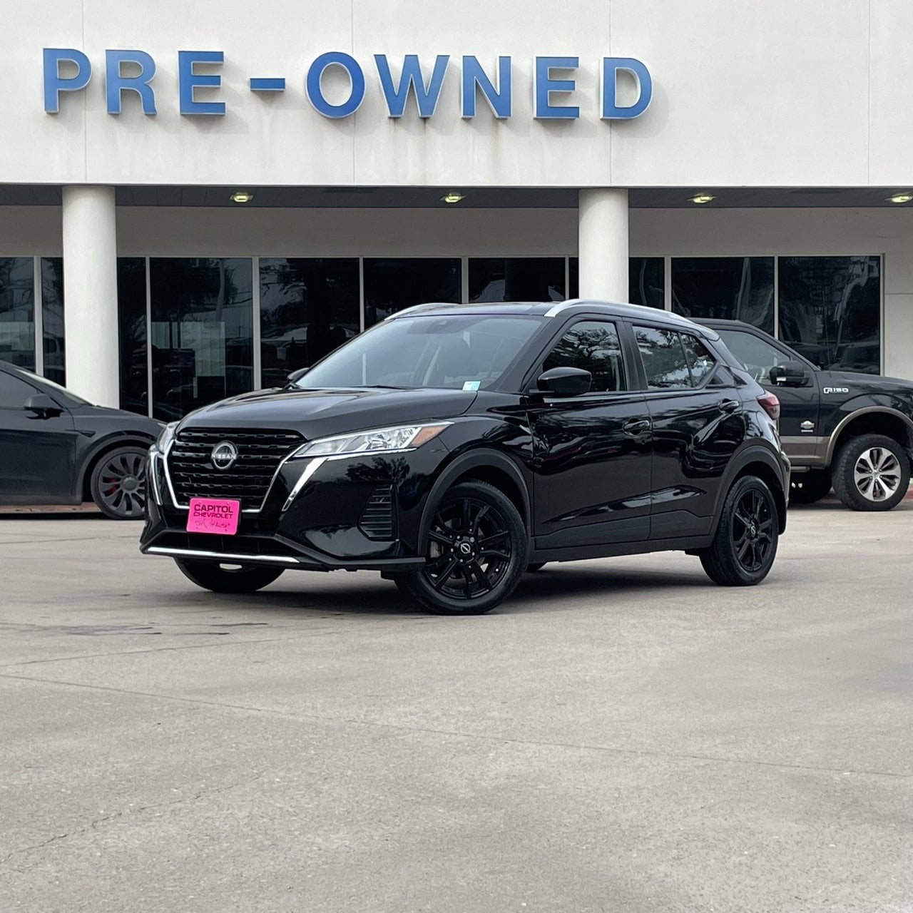 2023 Nissan Kicks SV