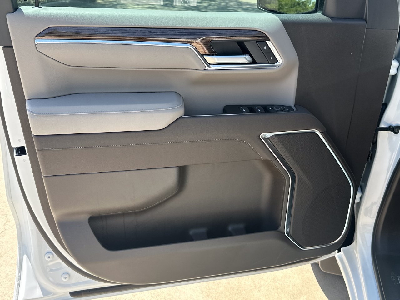 2026 Chevrolet Silverado 1500 LT - Photo 11