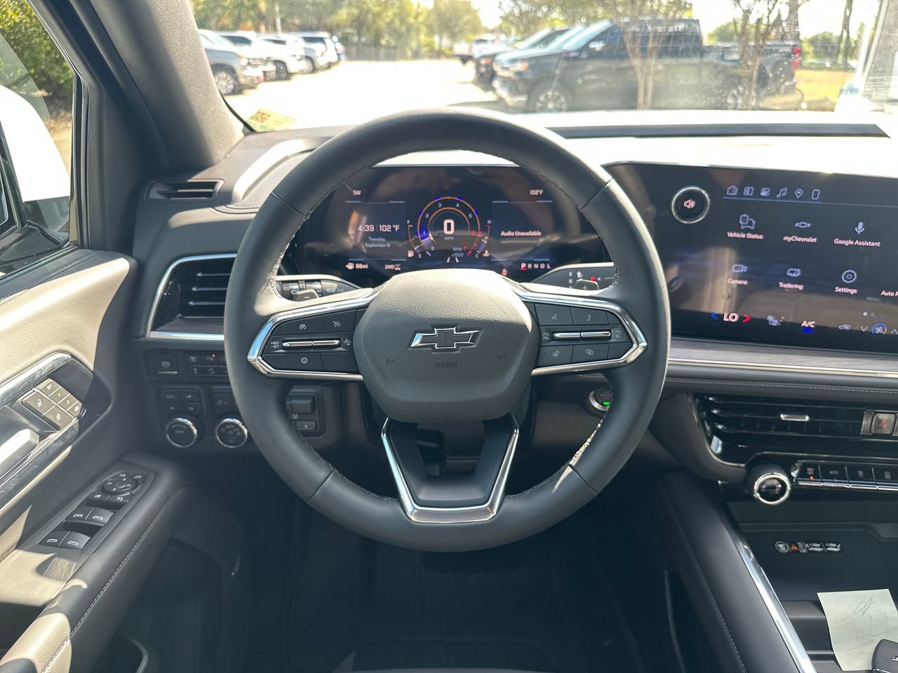 2026 Chevrolet Suburban Z71 SUV, photo 14