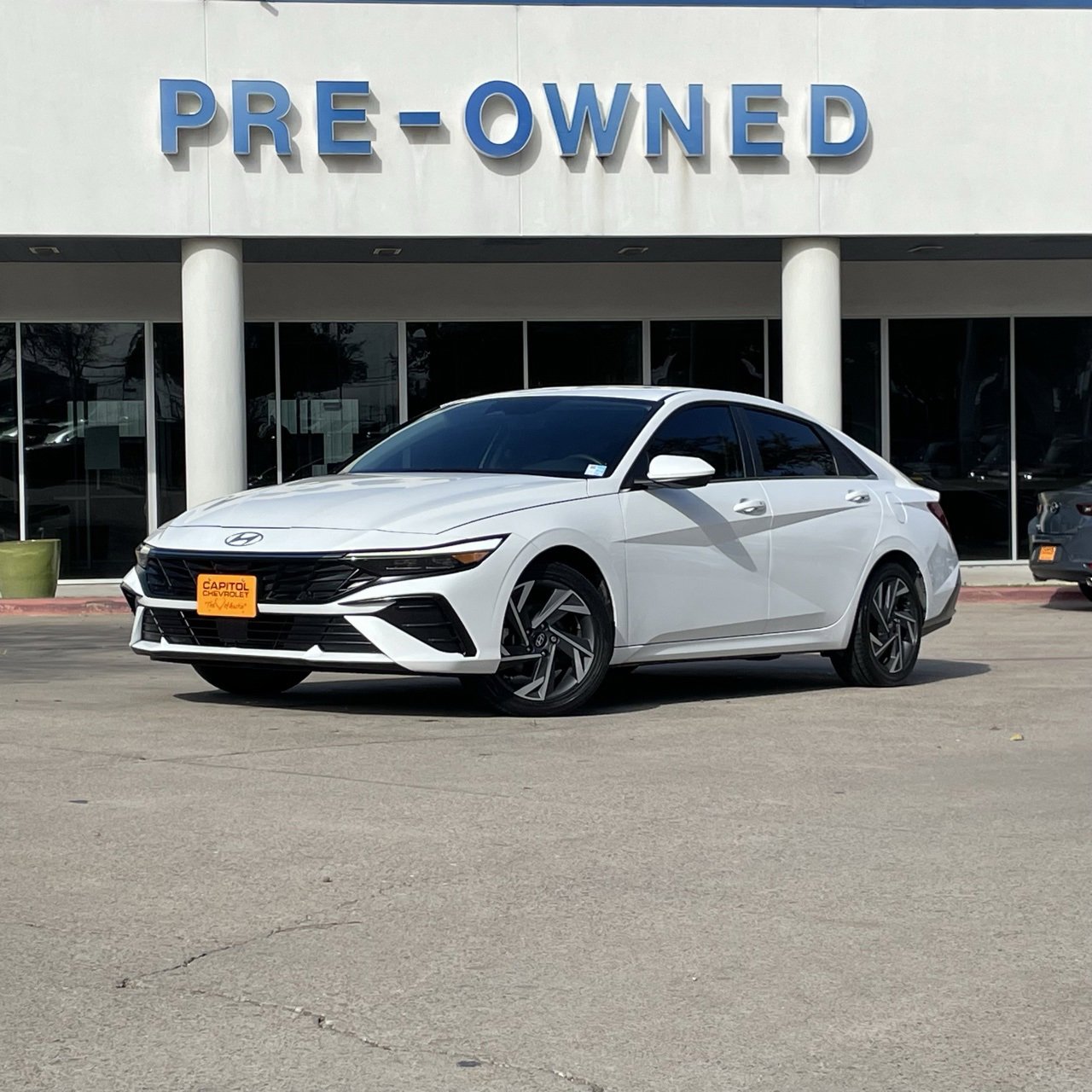 2025 Hyundai Elantra SEL's photo