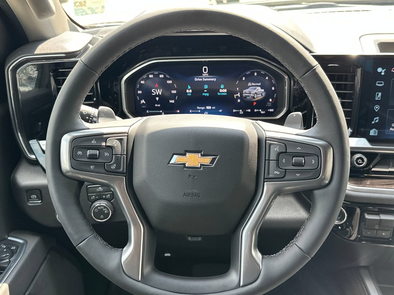 2026 Chevrolet Silverado 1500 LT Truck, photo 15