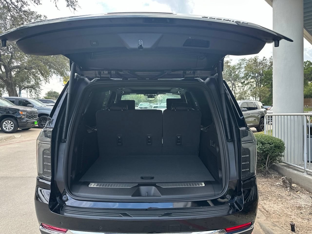 2026 Chevrolet Suburban Premier, photo 27