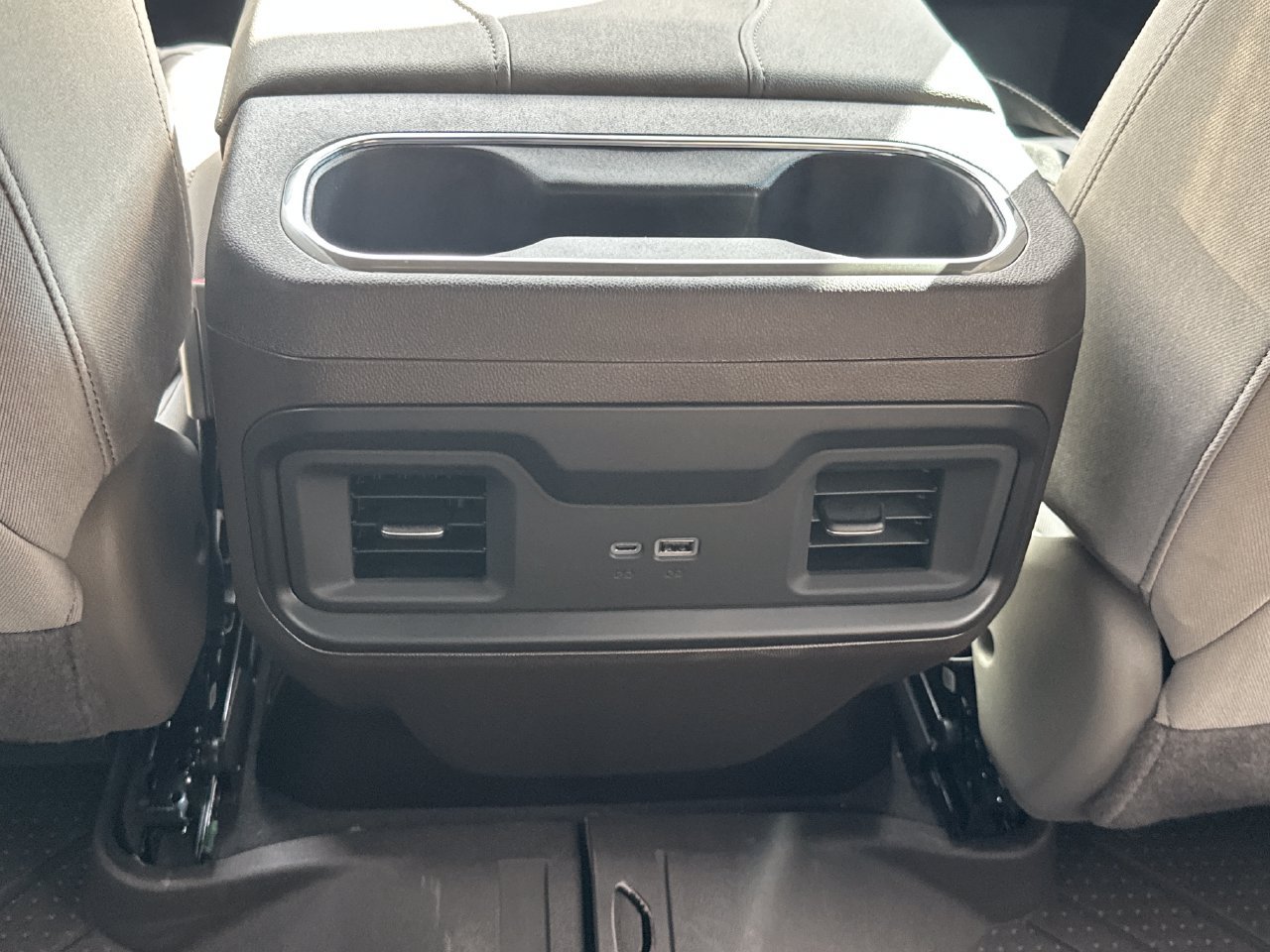 2026 Chevrolet Silverado 1500 LT - Photo 27