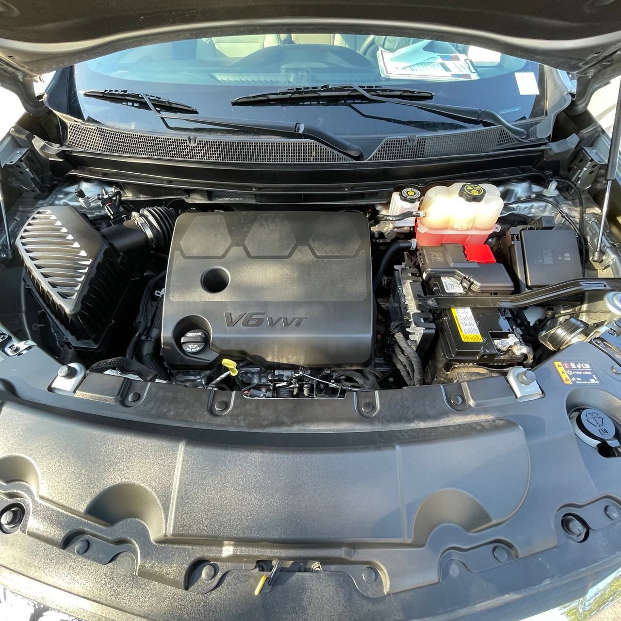 2023 Chevrolet Traverse LS - Photo 26