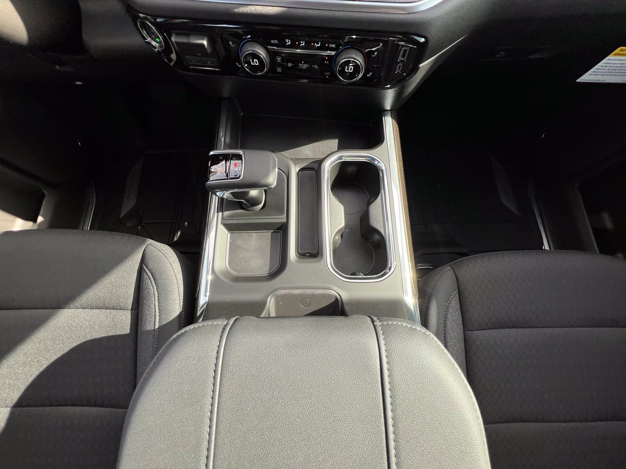 2026 Chevrolet Silverado 1500 LT - Photo 23