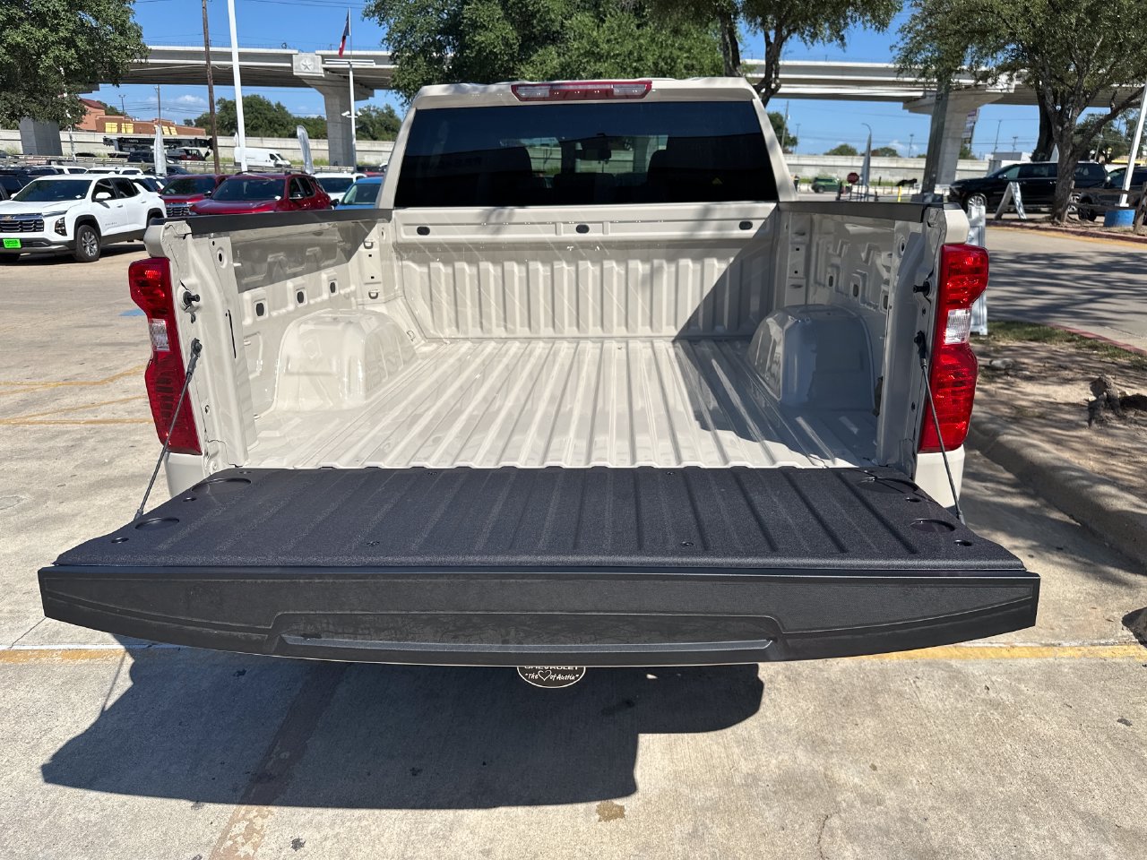 2026 Chevrolet Silverado 1500 Custom - Photo 24