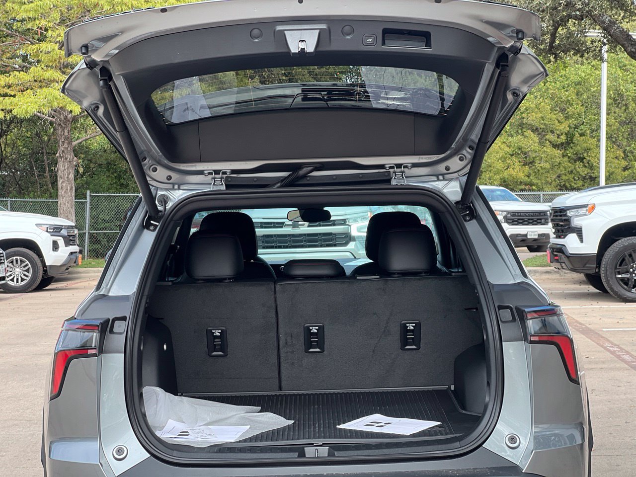2027 Chevrolet Equinox RS, photo 22