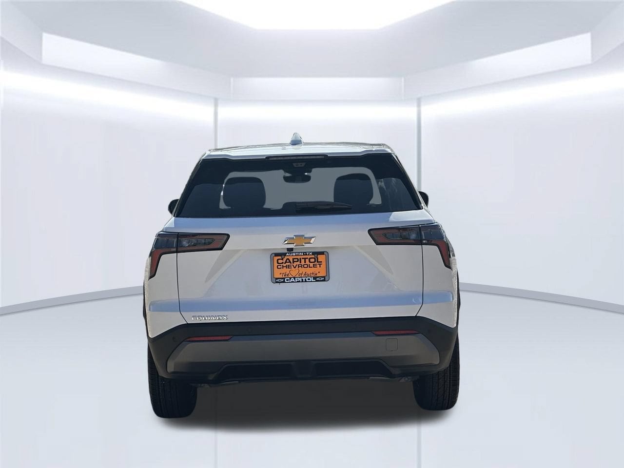 2027 Chevrolet Equinox LT - Photo 6
