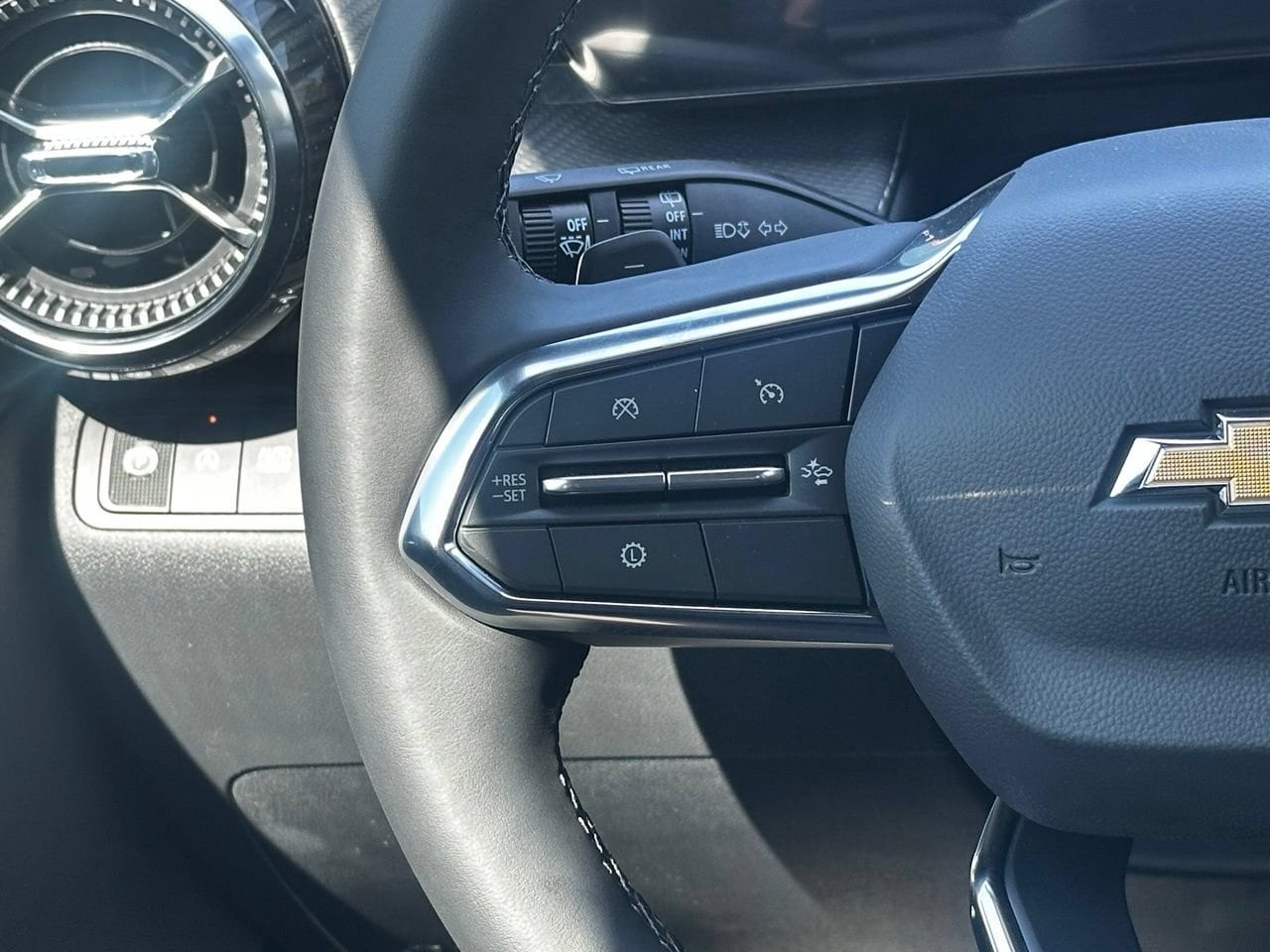 2027 Chevrolet Equinox LT - Photo 16