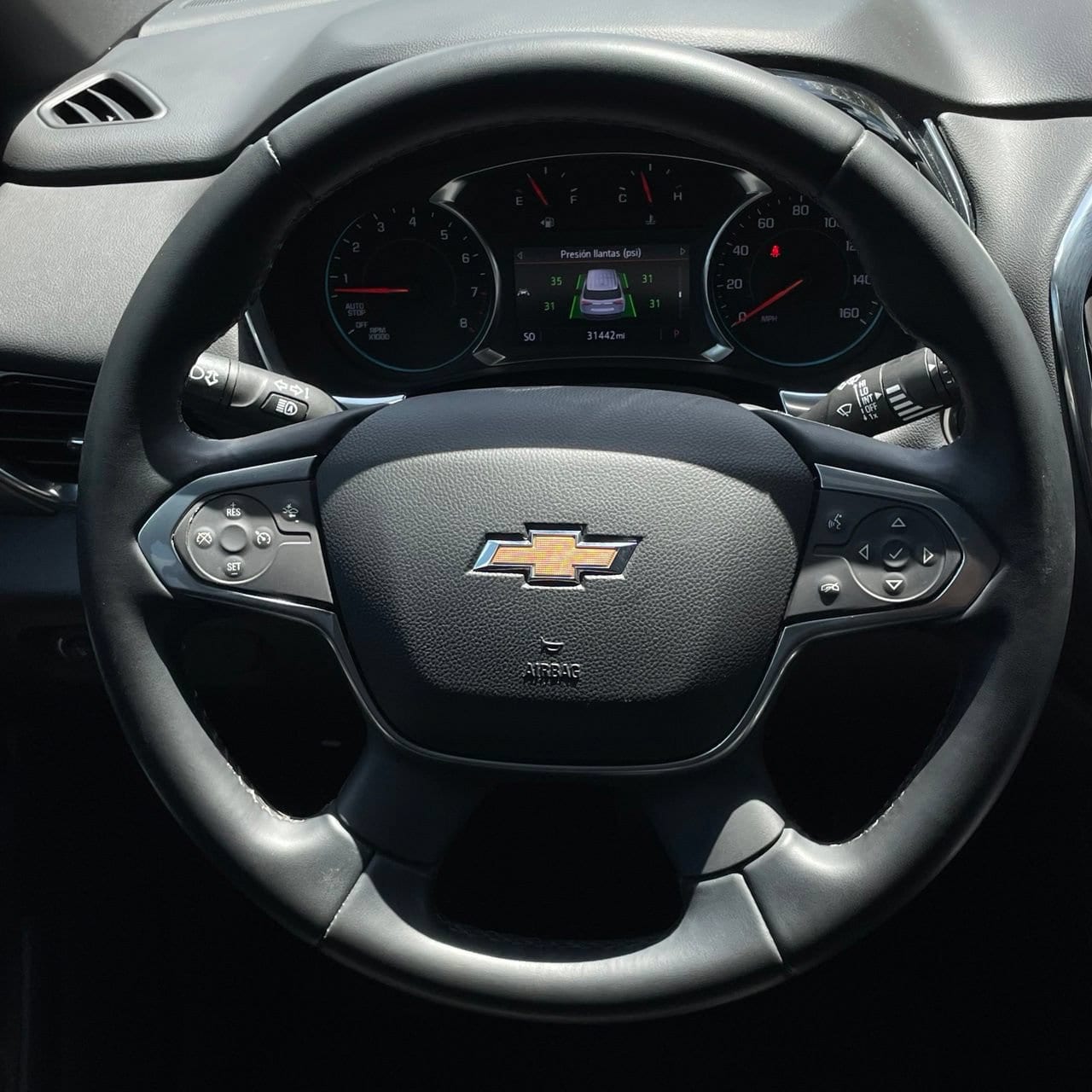 2023 Chevrolet Traverse 1LT - Photo 13