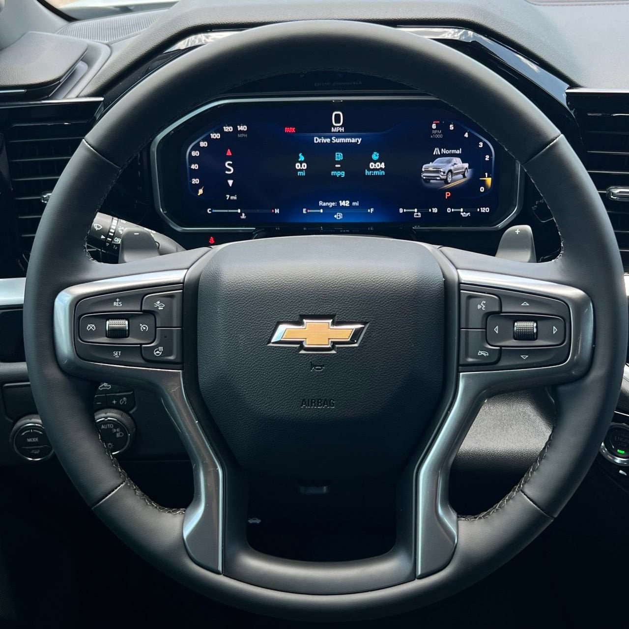 2026 Chevrolet Silverado 1500 LT Truck, photo 17