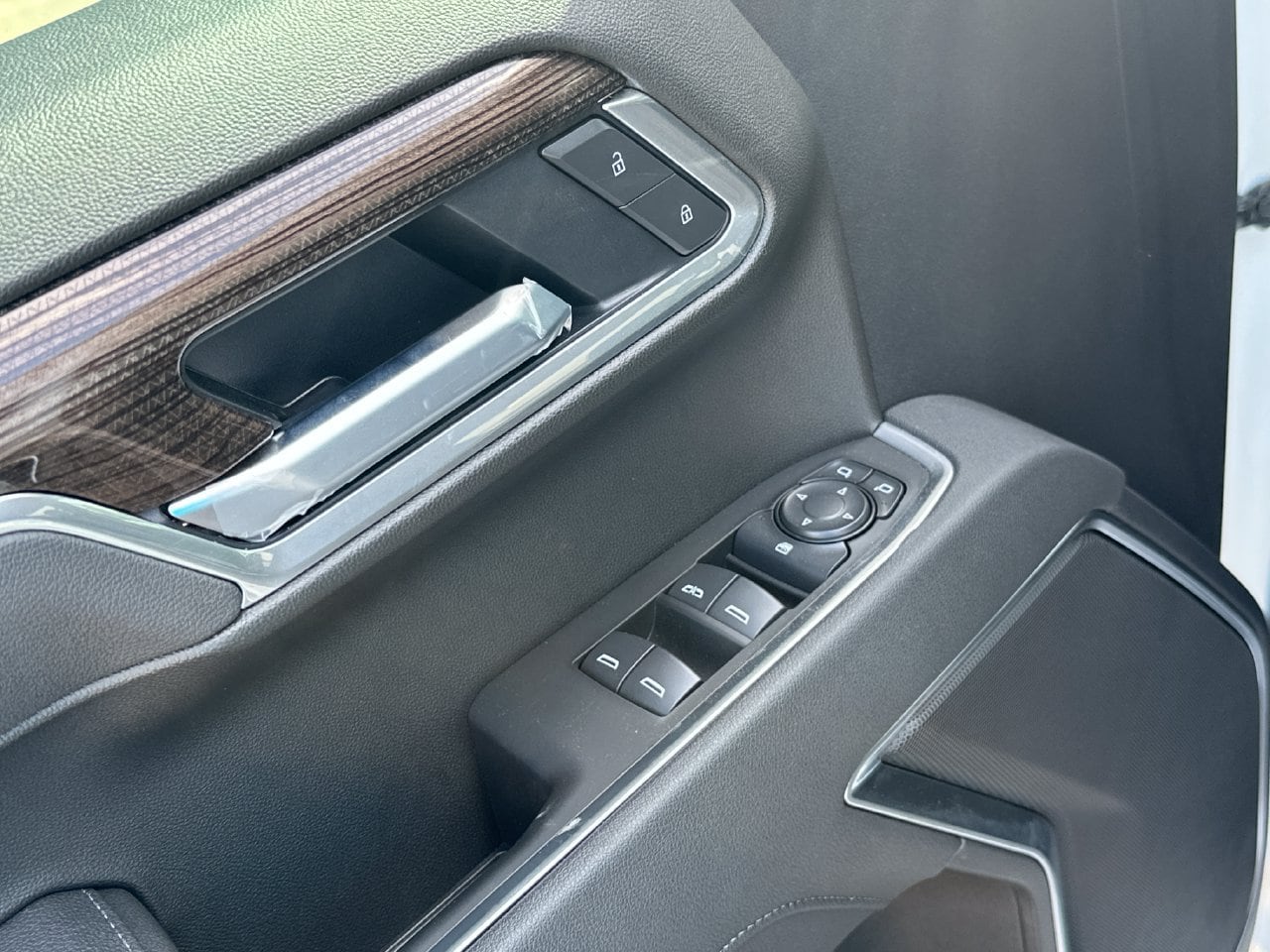 2026 Chevrolet Silverado 1500 RST - Photo 12