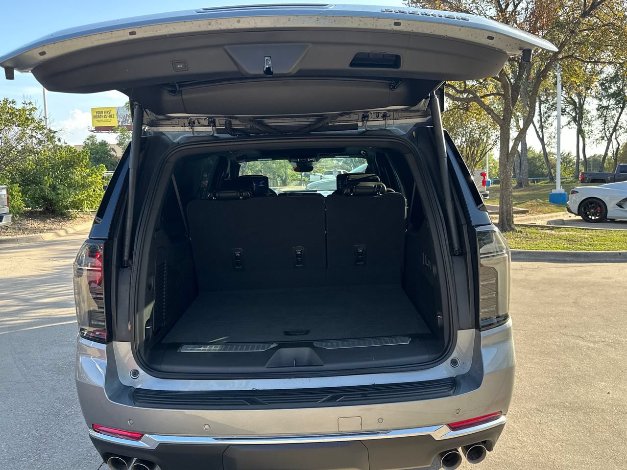 2026 Chevrolet Suburban High Country - Photo 24