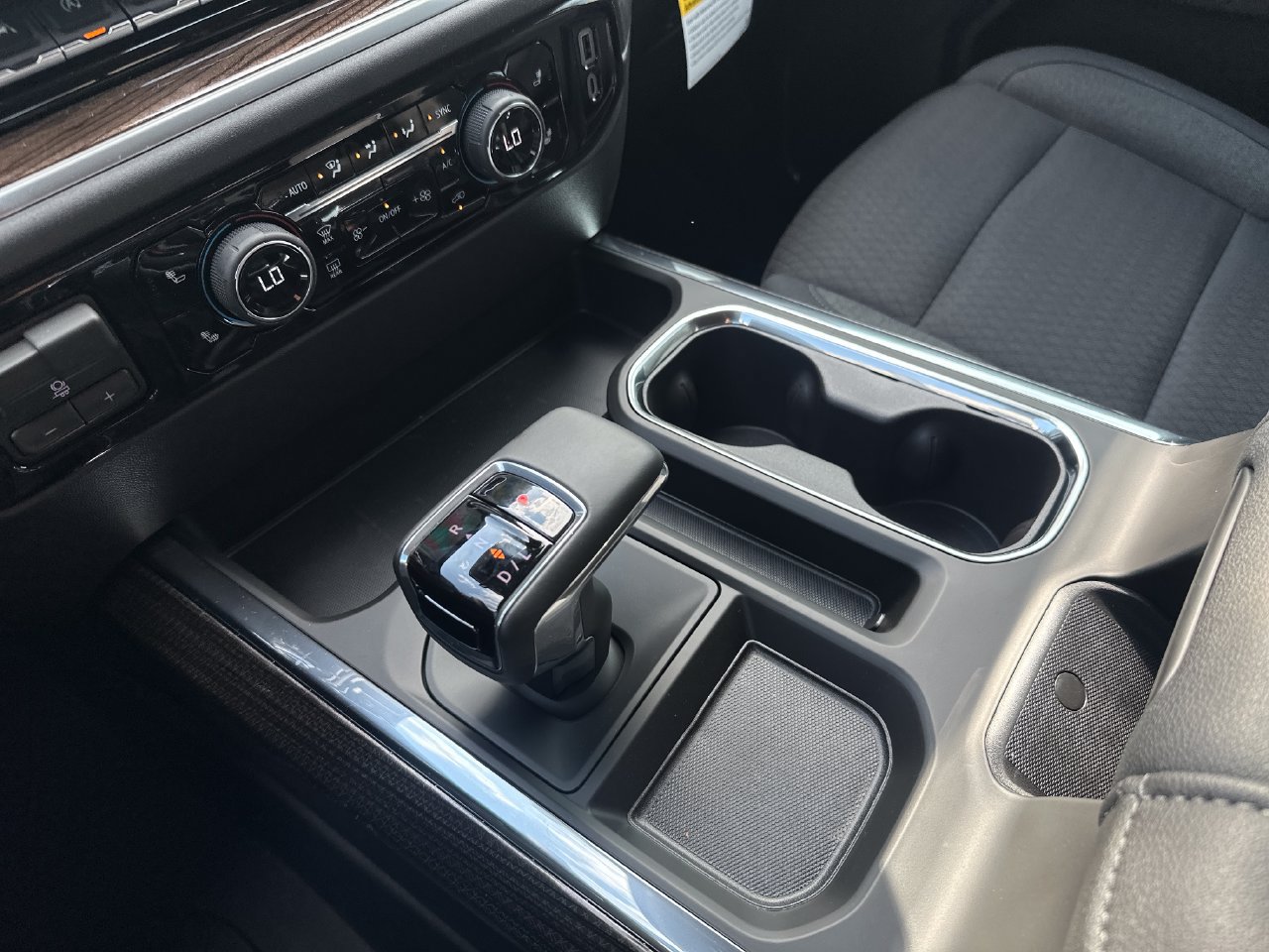 2026 Chevrolet Silverado 1500 LT - Photo 24
