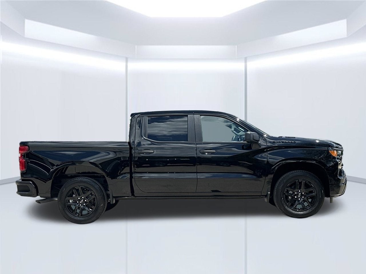 2026 Chevrolet Silverado 1500 Custom - Photo 6