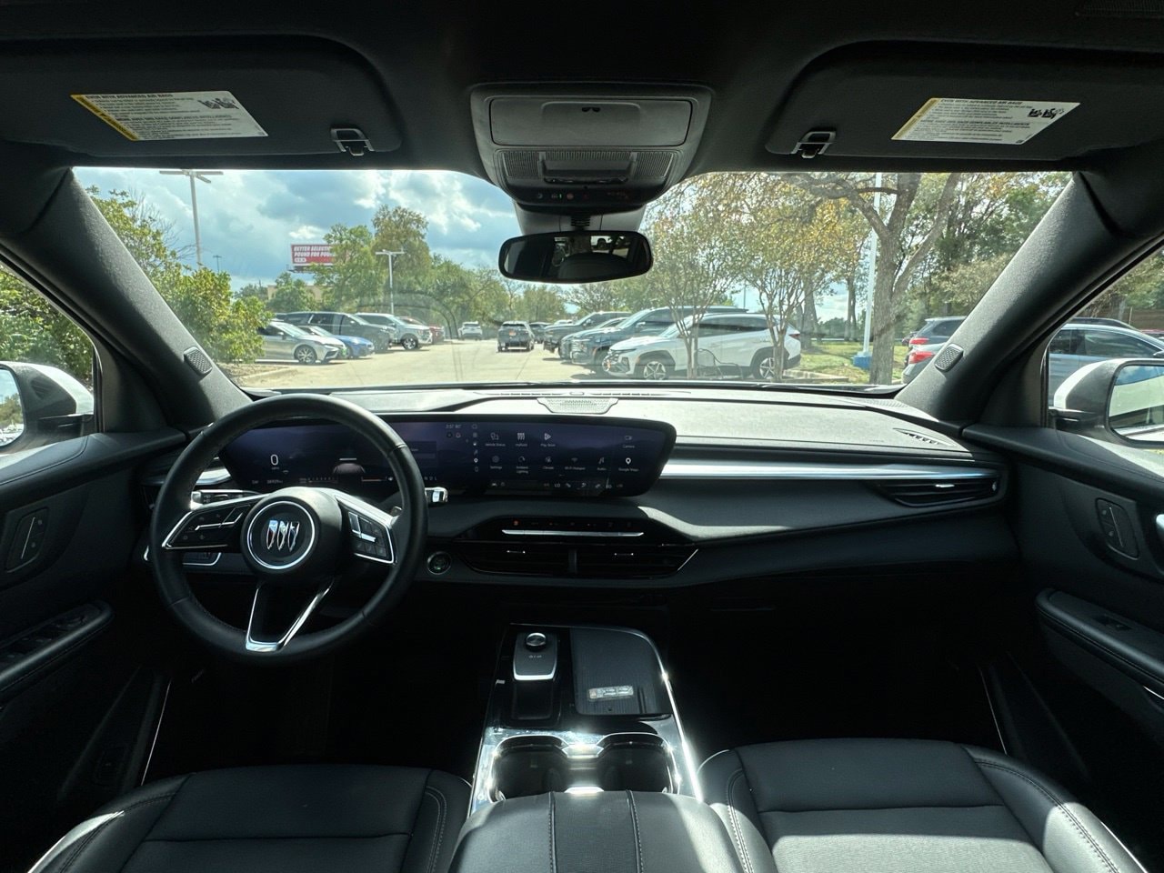 2025 Buick Enclave Preferred - Photo 12