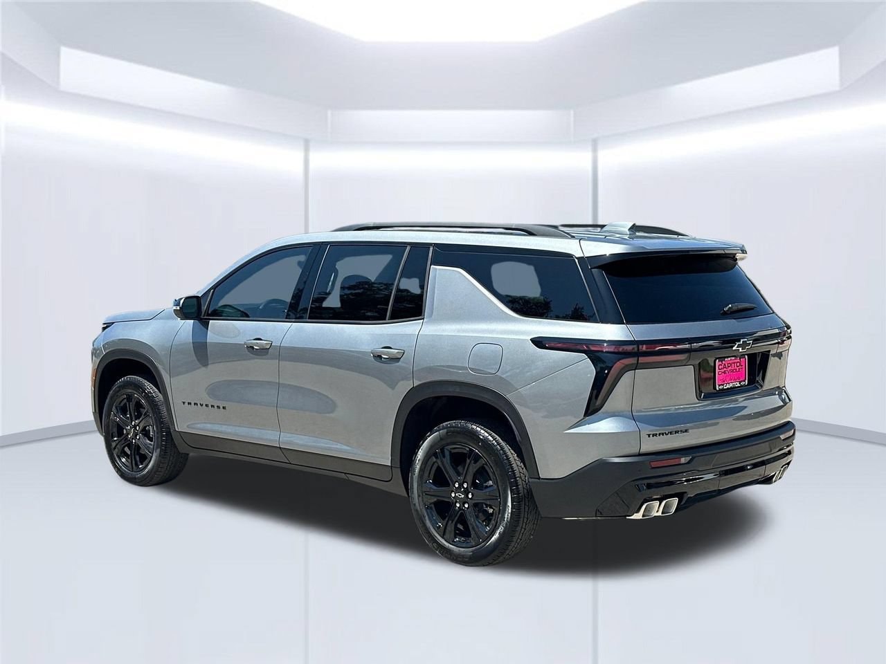 2027 Chevrolet Traverse LT - Photo 3
