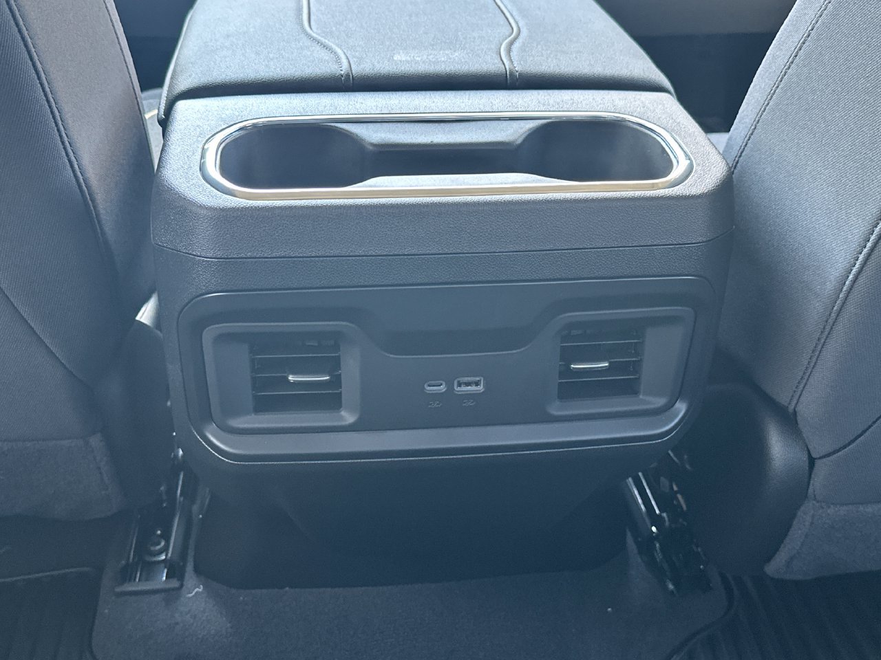 2026 Chevrolet Silverado 1500 LT - Photo 28