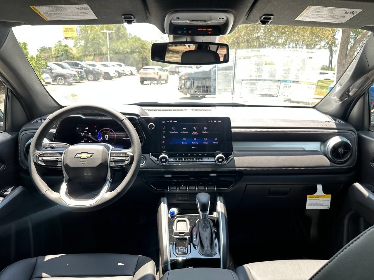 2026 Chevrolet Colorado LT - Photo 12