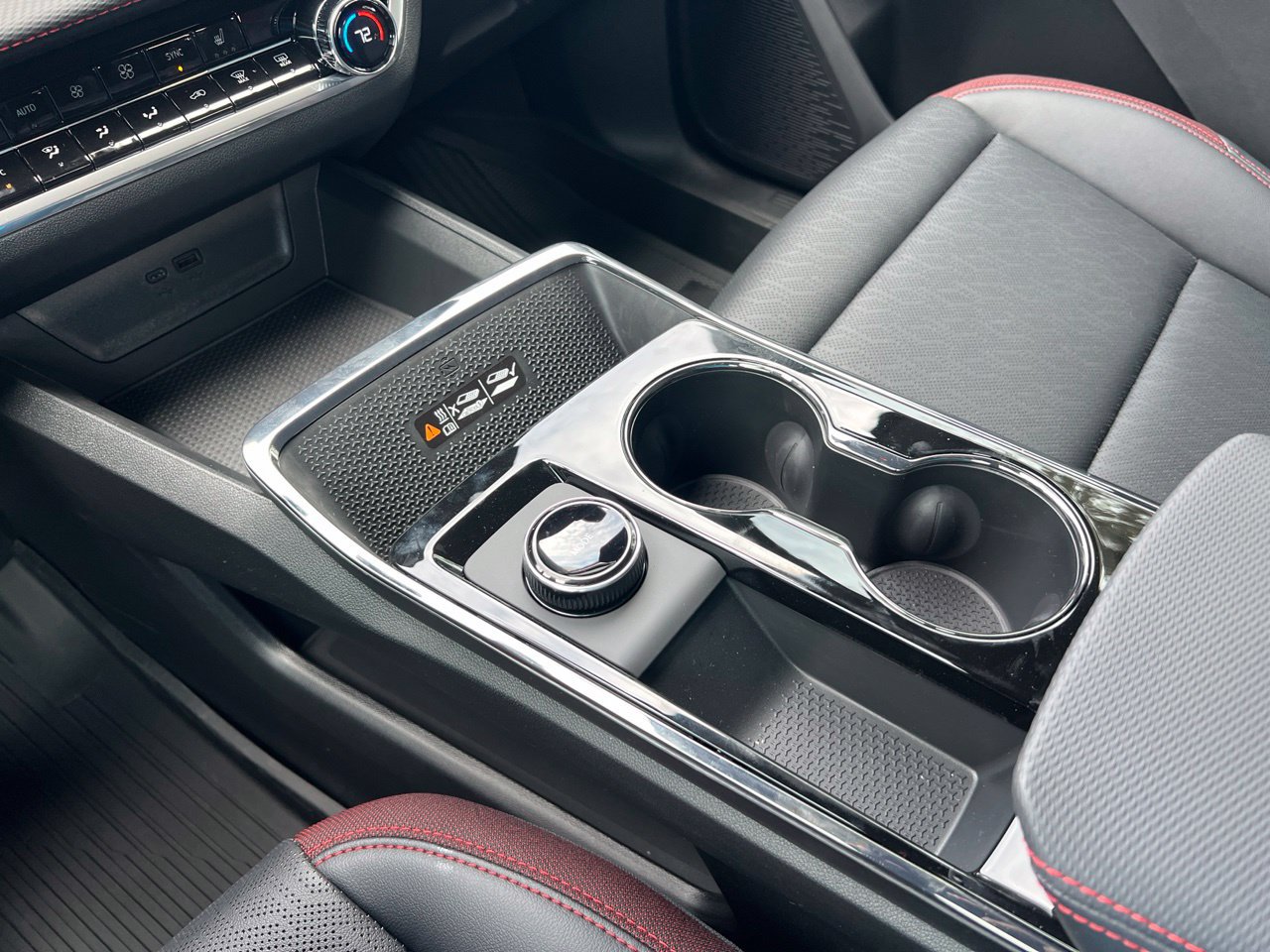 2027 Chevrolet Equinox RS, photo 23