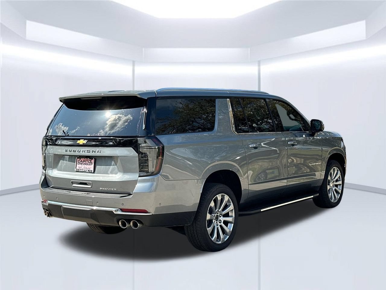 2026 Chevrolet Suburban High Country - Photo 6