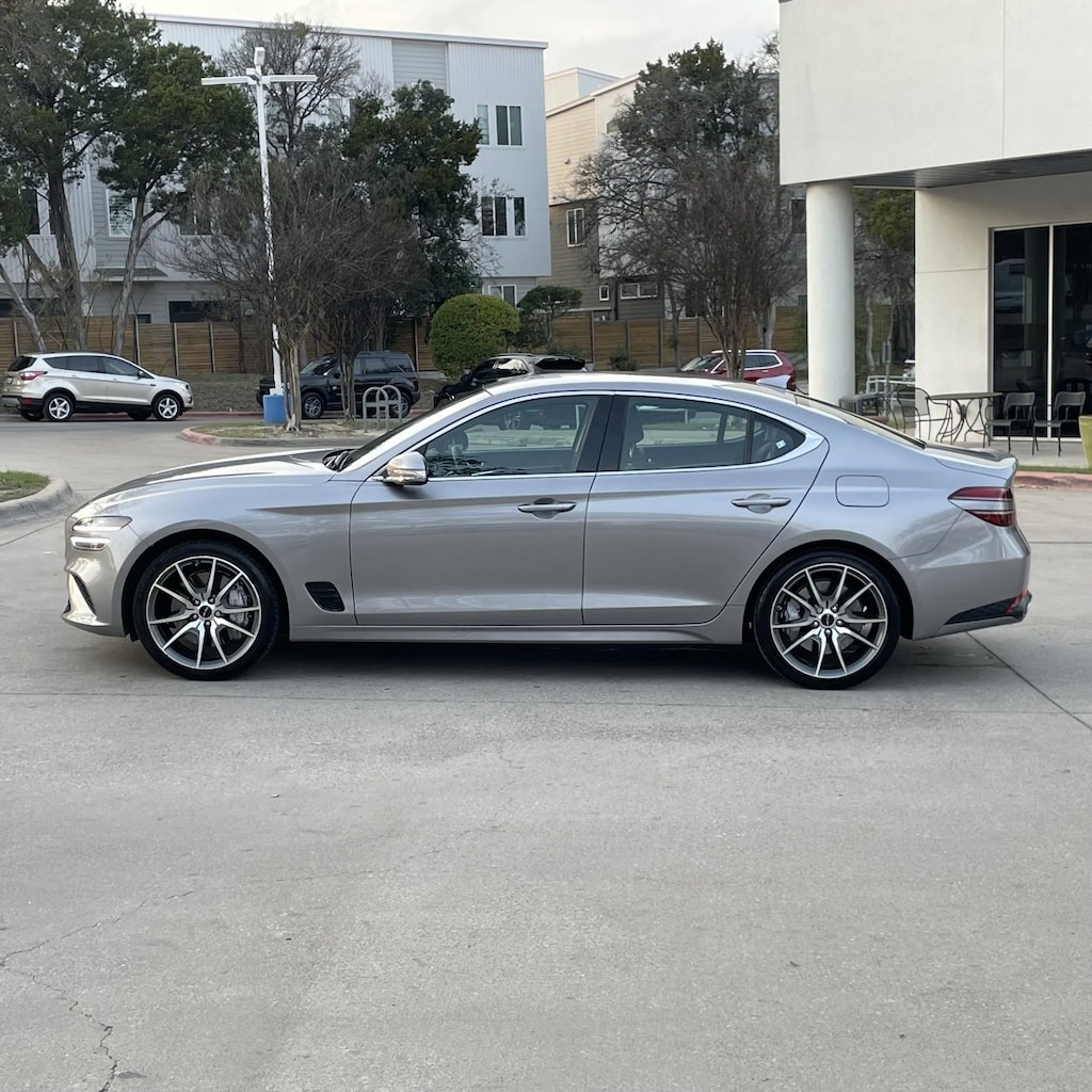 Used 2025 Genesis G70 2.5T Sedan