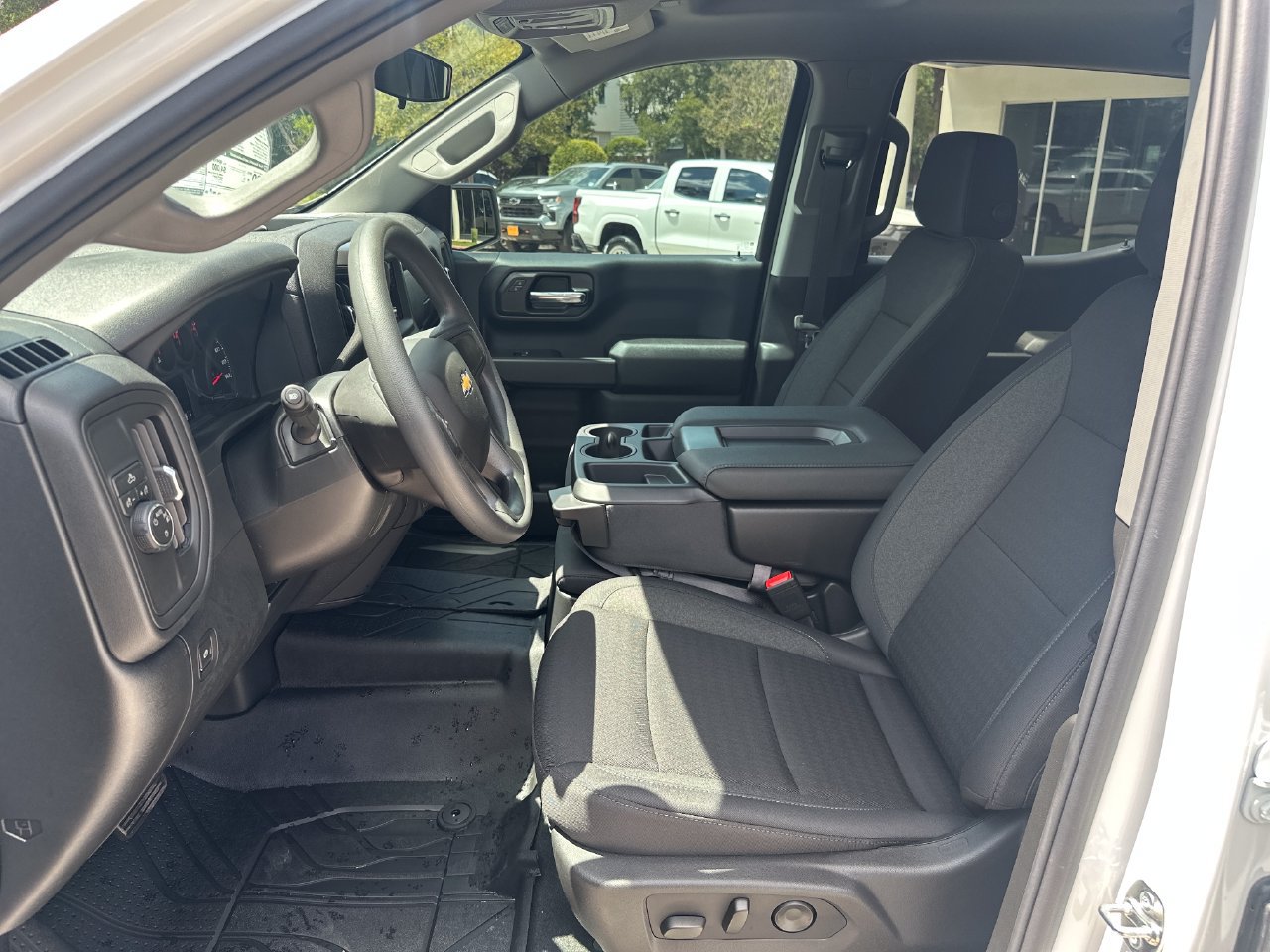 2026 Chevrolet Silverado 1500 Custom - Photo 10