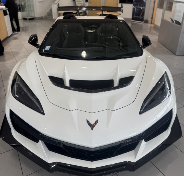 Arctic White 2026 Chevrolet Corvette ZR1 3LZ Convertible RWD Convertible Rear-Wheel Drive Automatic
