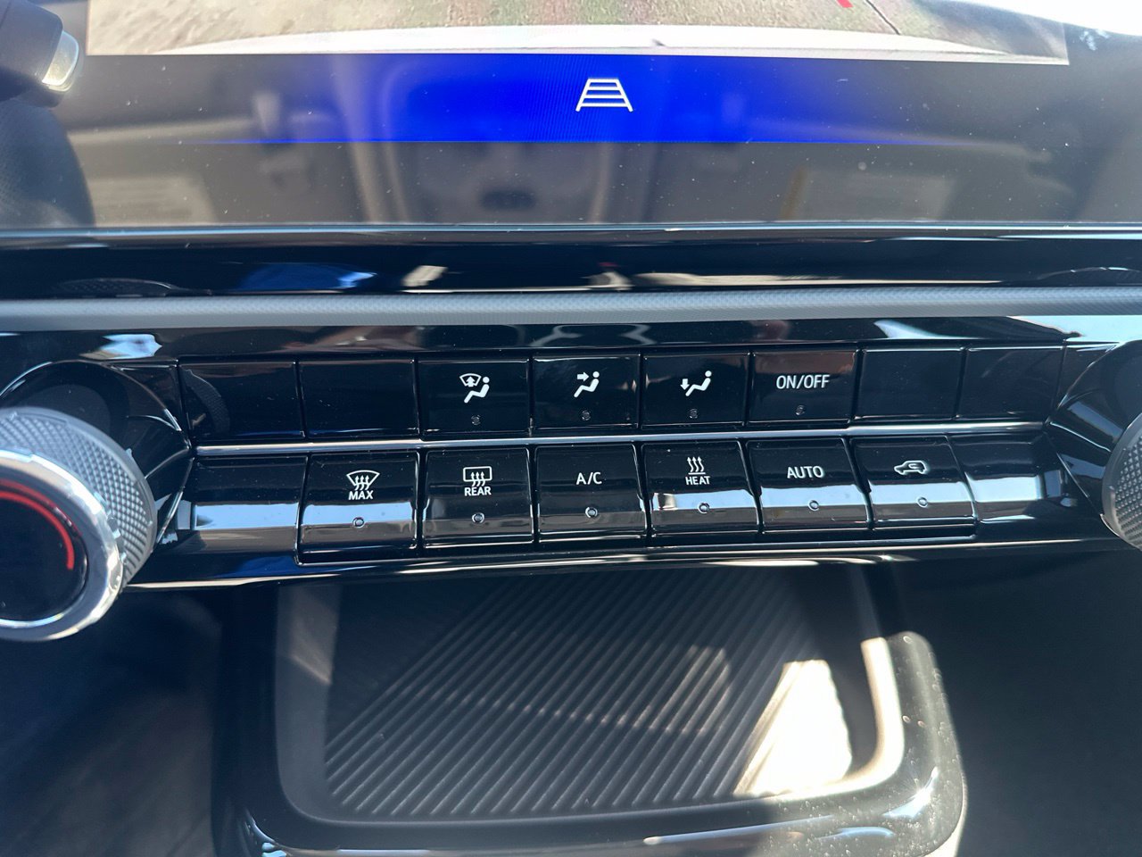 2027 Chevrolet Bolt LT, photo 21