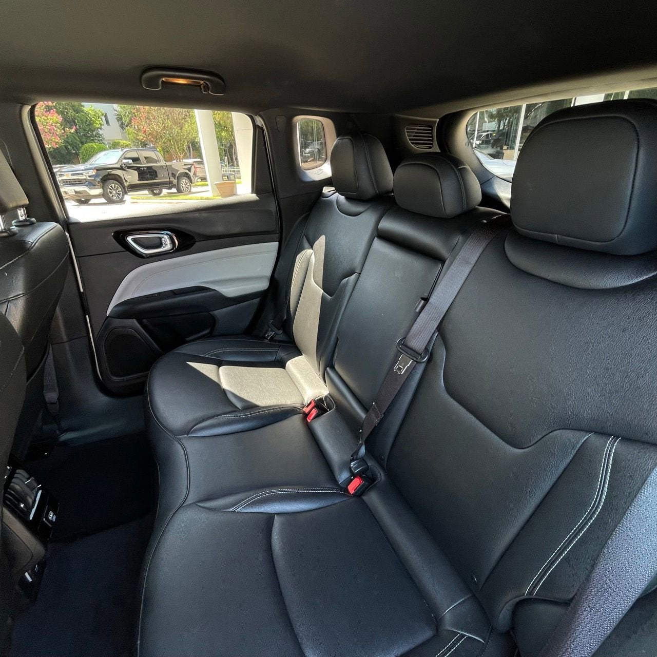 2025 Jeep Compass Limited - Photo 25