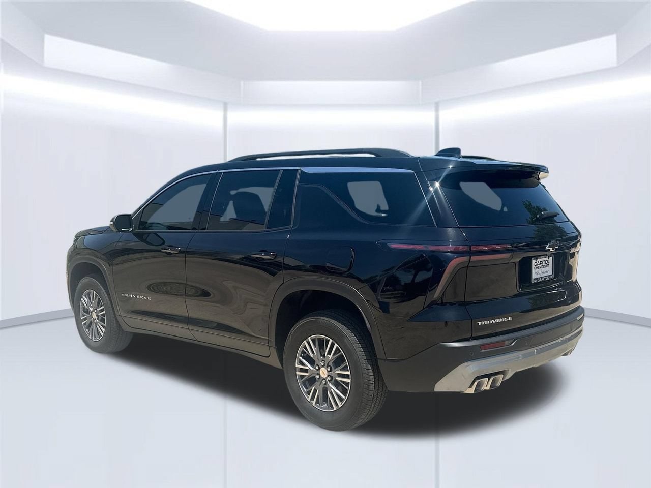 2026 Chevrolet Traverse LT - Photo 3