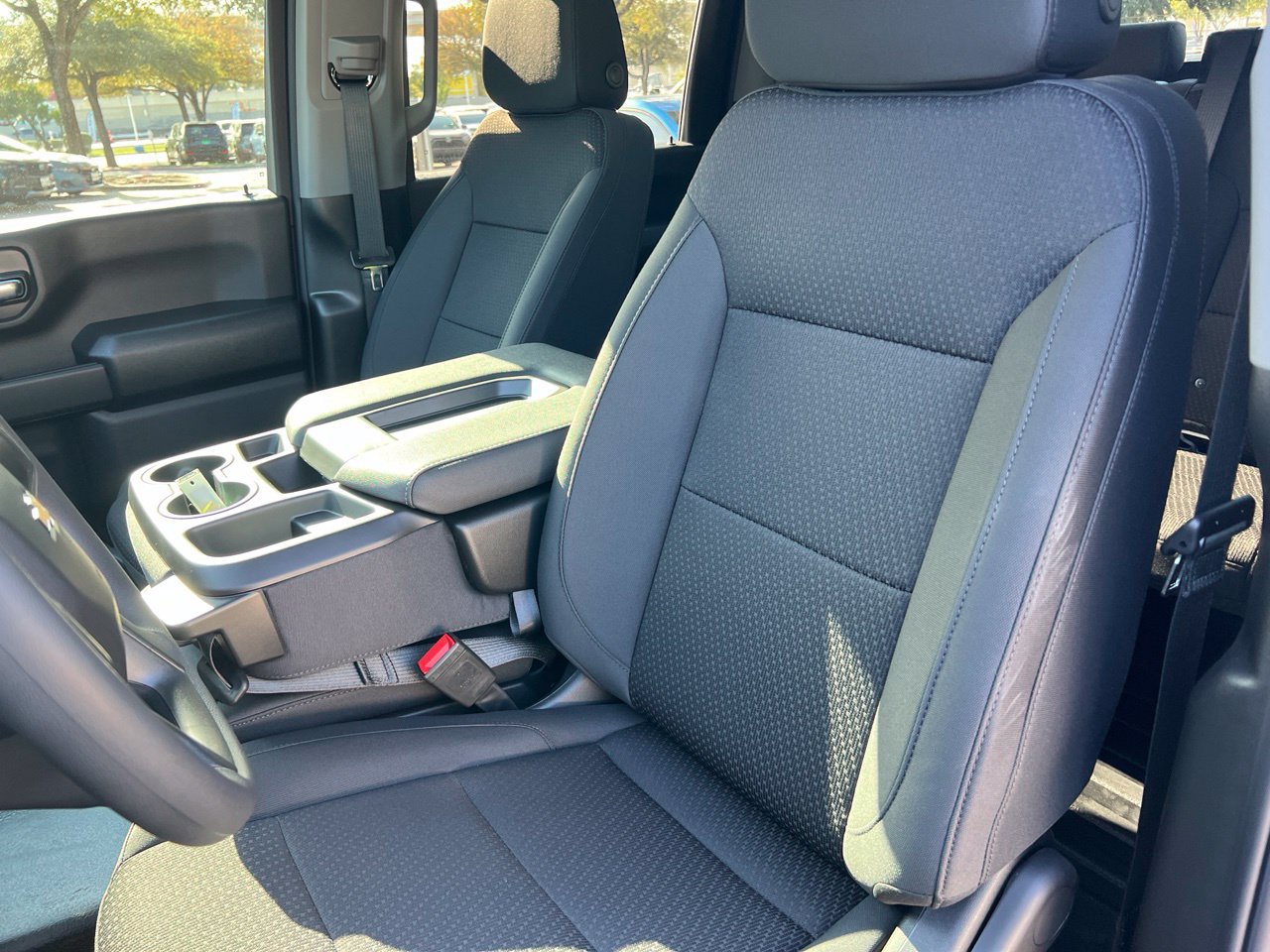 2026 Chevrolet Silverado 2500 HD WT, photo 11
