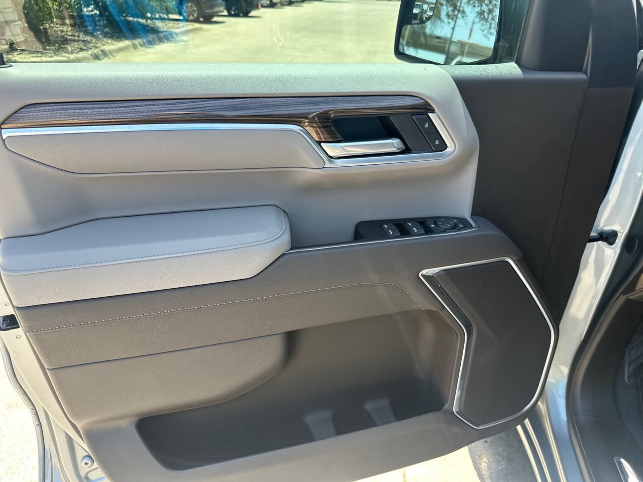 2026 Chevrolet Silverado 1500 LT Truck, photo 11