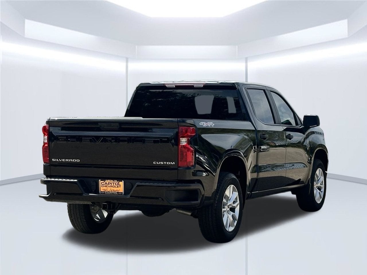 2026 Chevrolet Silverado 1500 Custom - Photo 8