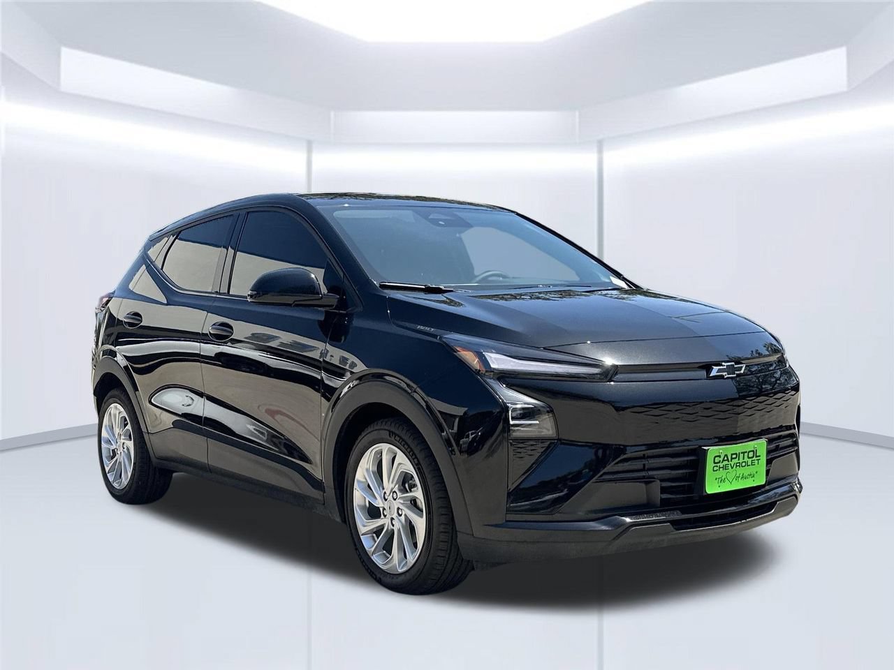 2027 Chevrolet Bolt LT - Photo 8