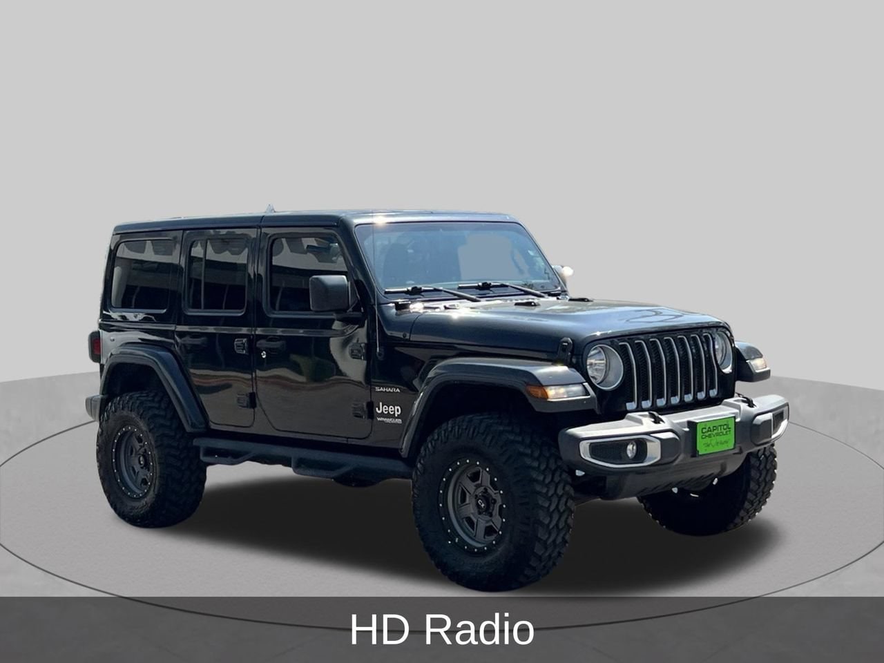 Used 2018 Black Jeep Sahara 4x4 image 7