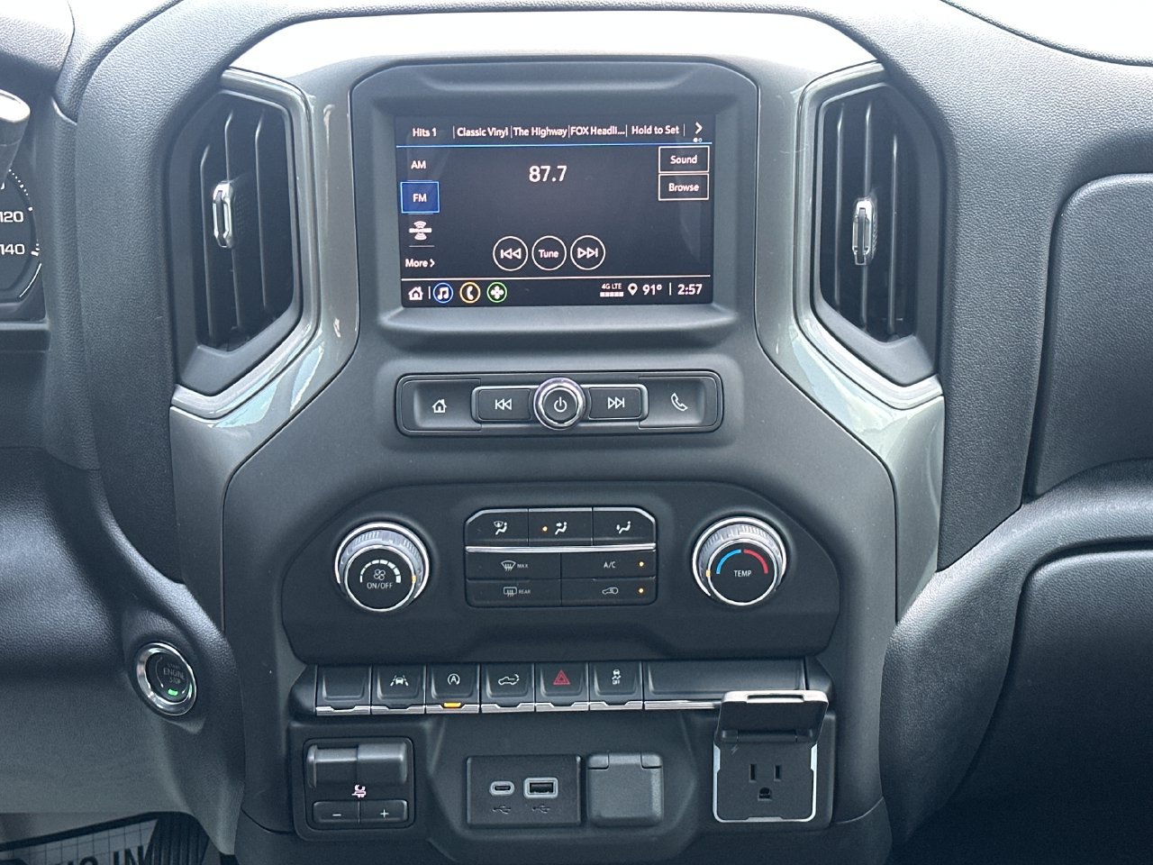 2026 Chevrolet Silverado 1500 Custom - Photo 19