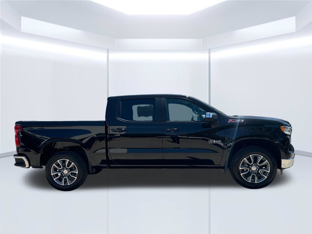 2026 Chevrolet Silverado 1500 LT - Photo 6