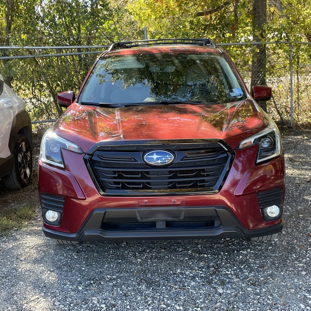 Used 2023 Subaru Forester Premium SUV