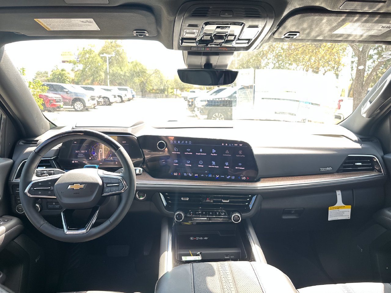 2026 Chevrolet Suburban High Country SUV, photo 13